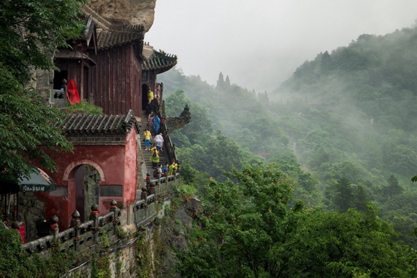 湖北省十大名山排行榜，湖北省十大名山有哪些