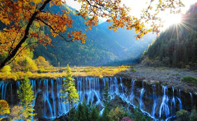 四川景點(diǎn)排行榜前十名，四川旅游必去十大景點(diǎn)推薦